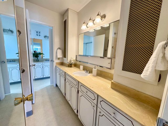 14033 Reed Ave, San Leandro, CA 94578