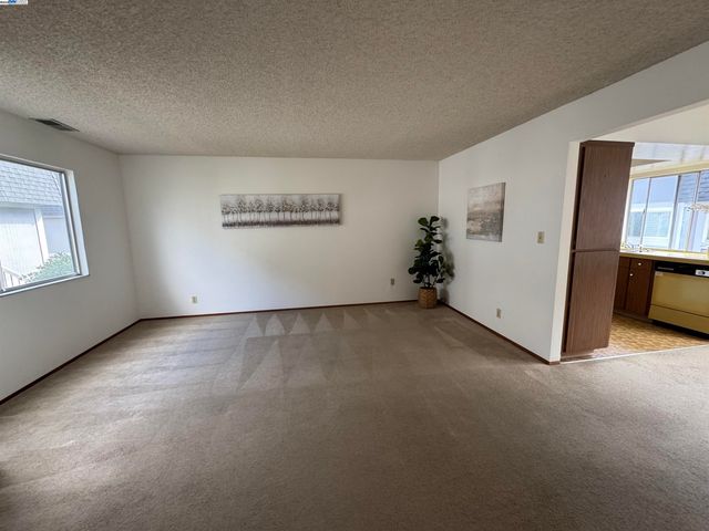 14033 Reed Ave, San Leandro, CA 94578