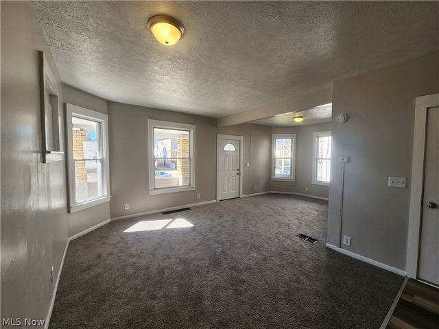 2063 W 104th Street, Cleveland, OH 44102