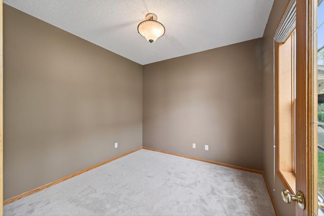15989 Xeon Street NW, Andover, MN 55304