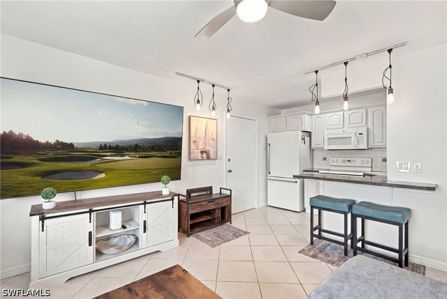 457 Tallwood ST 408, Marco Island, FL 34145