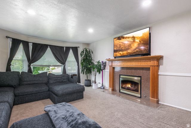 1630 E JORDAN DR, Sandy, UT 84092