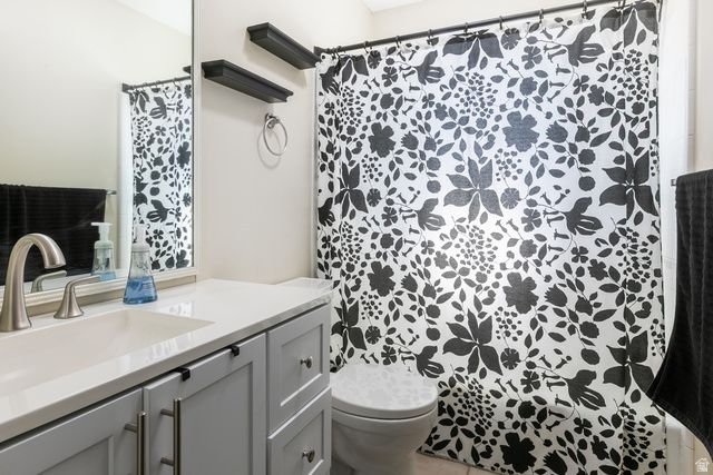 1630 E JORDAN DR, Sandy, UT 84092