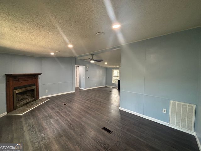13 Tency Lane NE, Rome, GA 30165