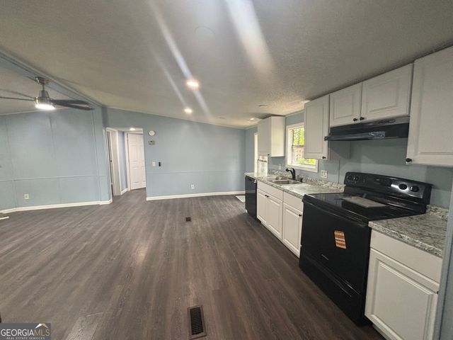 13 Tency Lane NE, Rome, GA 30165