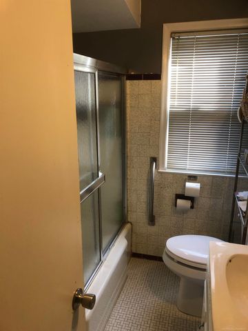 21602 Newcastle Street, Harper Woods, MI 42225