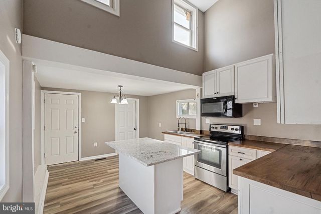 14 YORKE ST, Salem, NJ 08079