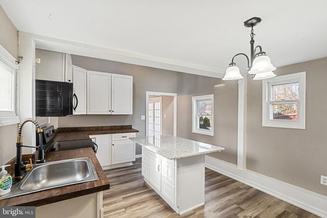 14 YORKE ST, Salem, NJ 08079