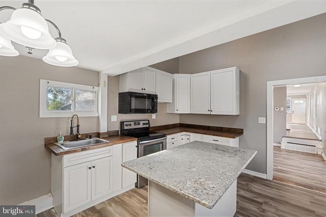 14 YORKE ST, Salem, NJ 08079