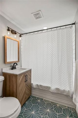 8036 Mercier Street, Kansas City, MO 64114