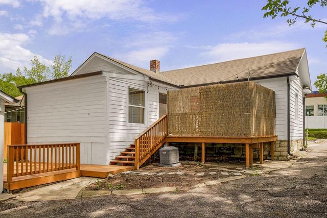 8036 Mercier Street, Kansas City, MO 64114