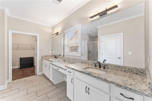 226 Sweetbriar Club Drive, Woodstock, GA 30188