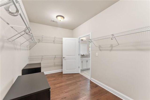 226 Sweetbriar Club Drive, Woodstock, GA 30188