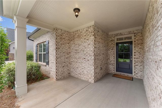 226 Sweetbriar Club Drive, Woodstock, GA 30188