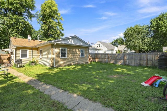 1839 31st Street, Rock Island, IL 61201