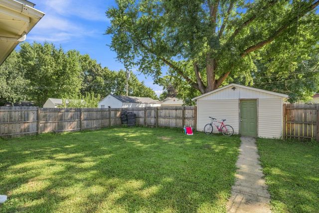 1839 31st Street, Rock Island, IL 61201