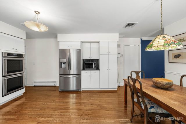 46 Independence Drive, East Brunswick, NJ 08816