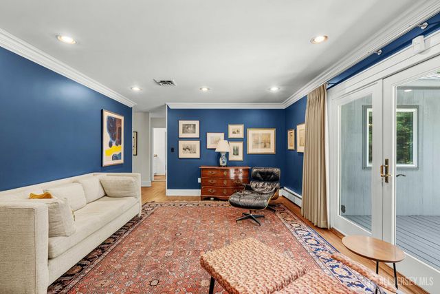 46 Independence Drive, East Brunswick, NJ 08816
