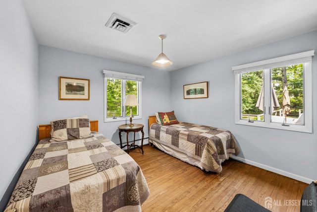 46 Independence Drive, East Brunswick, NJ 08816