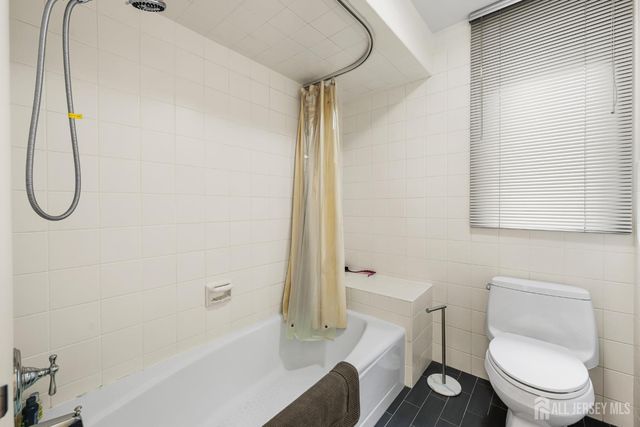 46 Independence Drive, East Brunswick, NJ 08816