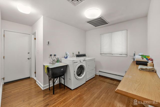 46 Independence Drive, East Brunswick, NJ 08816