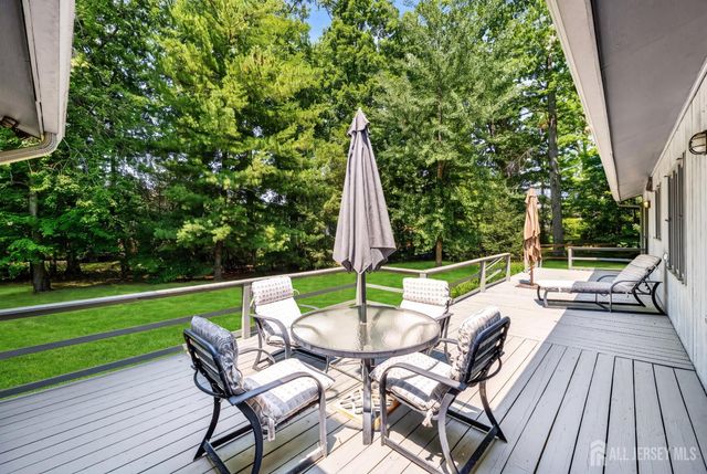 46 Independence Drive, East Brunswick, NJ 08816