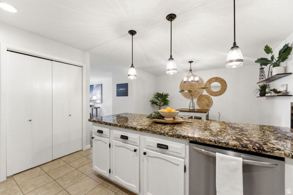 Image 19 of property listing at 4822 S HOLLADAY BLVD #110, Holladay, UT 84117