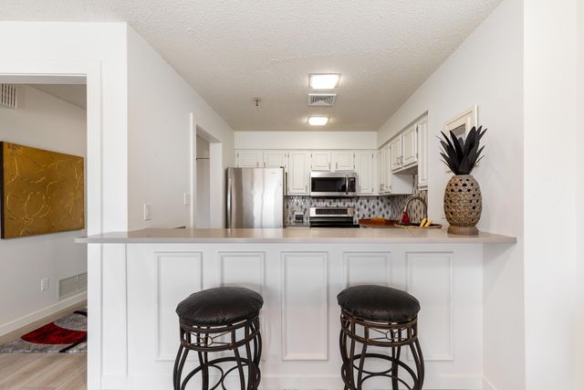 57200 E Highway 125 Unit 4841, Monkey Island, OK 74331