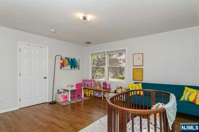 160 Magnolia Avenue, Cresskill, NJ 07626