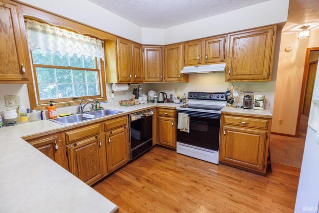 5800 W May Road, Bloomington, IN 47403