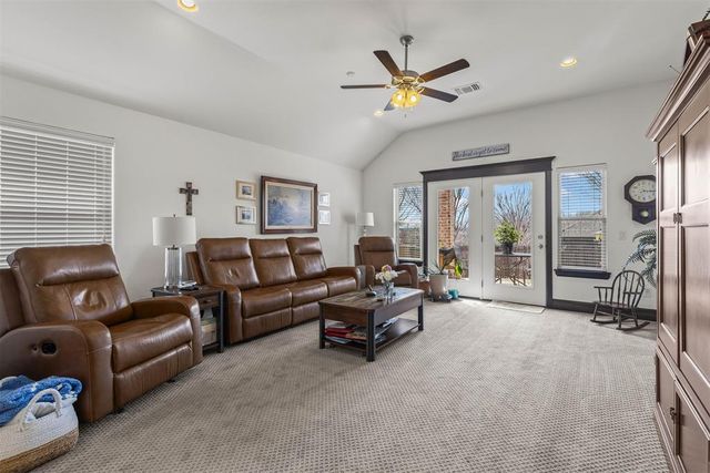 1 Ivory Drive, Yukon, OK 73099