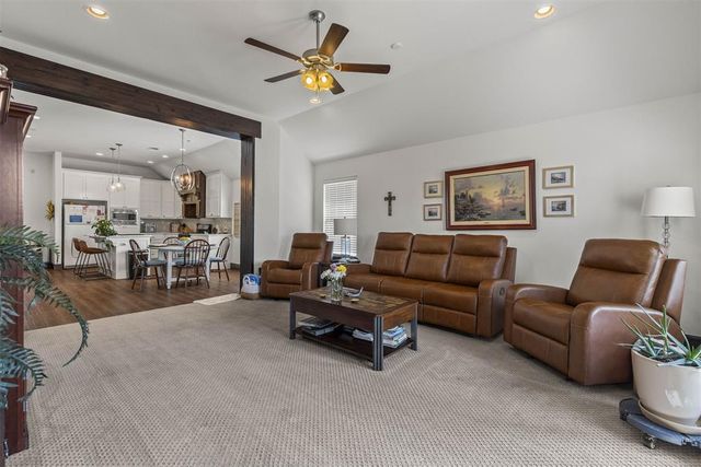 1 Ivory Drive, Yukon, OK 73099