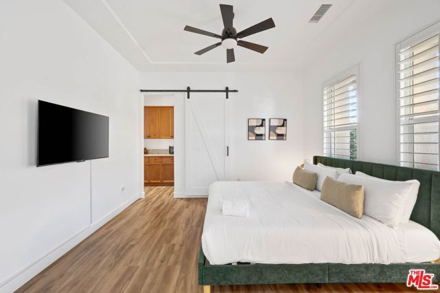 1441 Lorena Way, Palm Springs, CA 92262