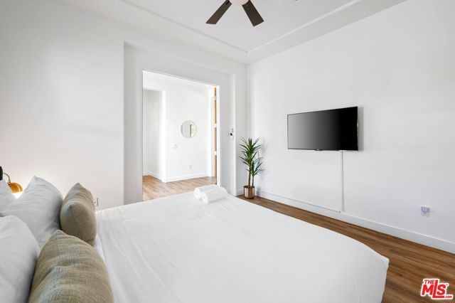 1441 Lorena Way, Palm Springs, CA 92262