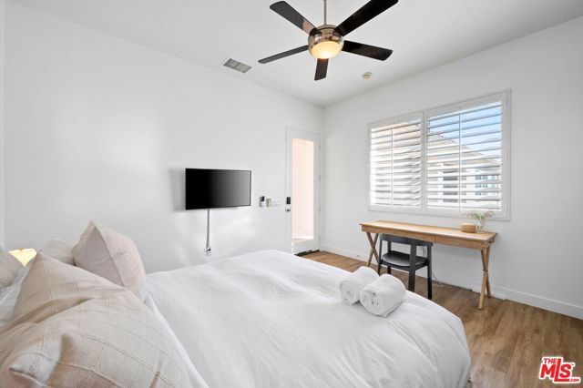 1441 Lorena Way, Palm Springs, CA 92262