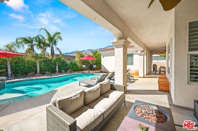 1441 Lorena Way, Palm Springs, CA 92262