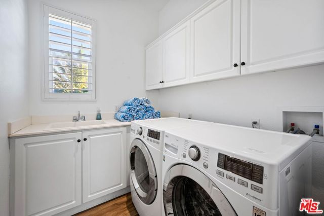 1441 Lorena Way, Palm Springs, CA 92262