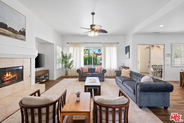 1441 Lorena Way, Palm Springs, CA 92262