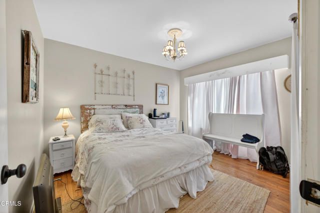 457 Valmore Avenue, Ventura, CA 93003