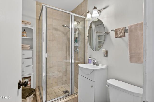 457 Valmore Avenue, Ventura, CA 93003