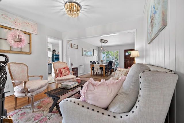 457 Valmore Avenue, Ventura, CA 93003