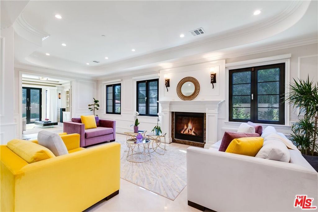 Image 10 of property listing at 1608 S Santa Anita Avenue, Arcadia, CA 91006