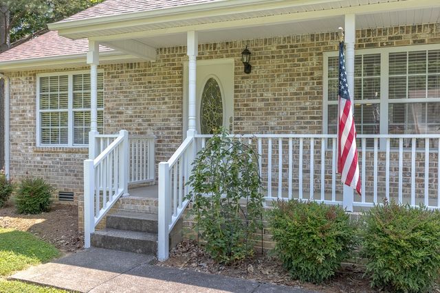 1077 Kathryn Rd, Mount Juliet, TN 37122