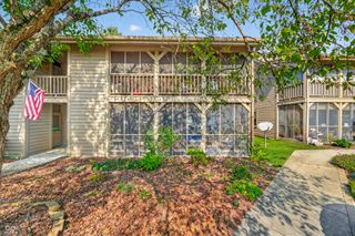 280 W Main Street # D14, Nashville, IN 47448