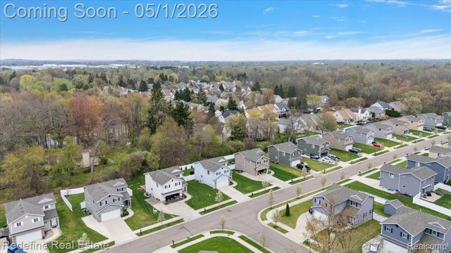 310 Fountain Park Drive, Waterford Charter Township, MI 48327