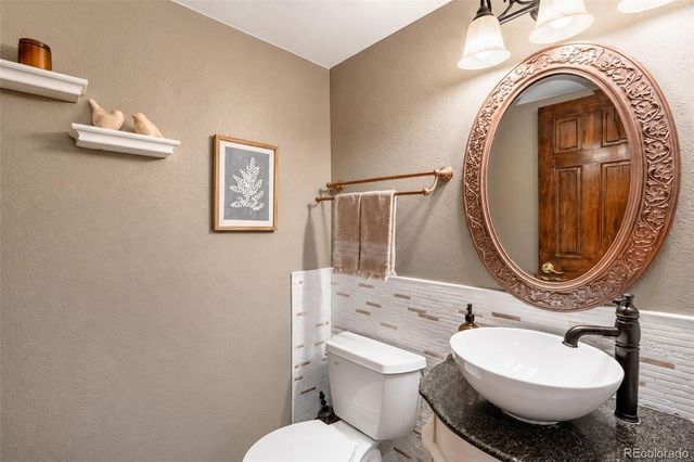 22351 E Lake Place, Aurora, CO 80015