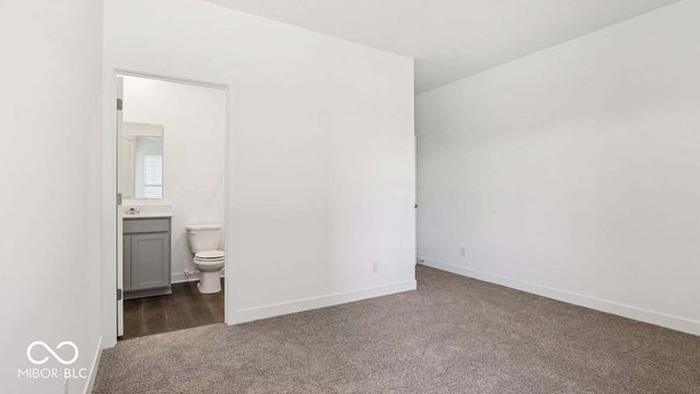 1099 Winterfield Boulevard, Franklin, IN 46131