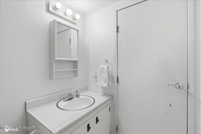 4707 Strawberry Road, Kenai, AK 99611