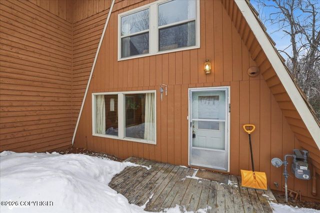 4707 Strawberry Road, Kenai, AK 99611