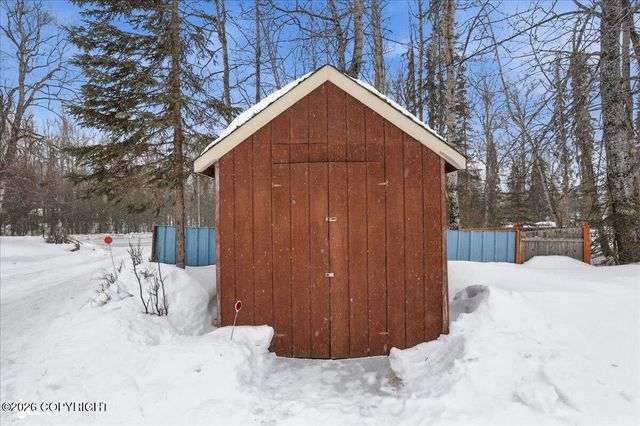 4707 Strawberry Road, Kenai, AK 99611